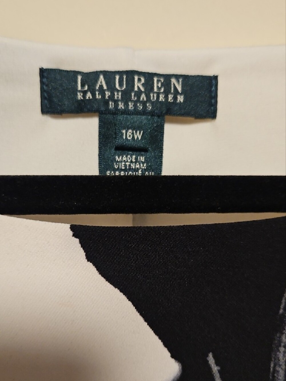 Lauren Ralph Lauren Black & White Long Sleeve Draped Floral-Print Midi Dress - Picture 2 of 3